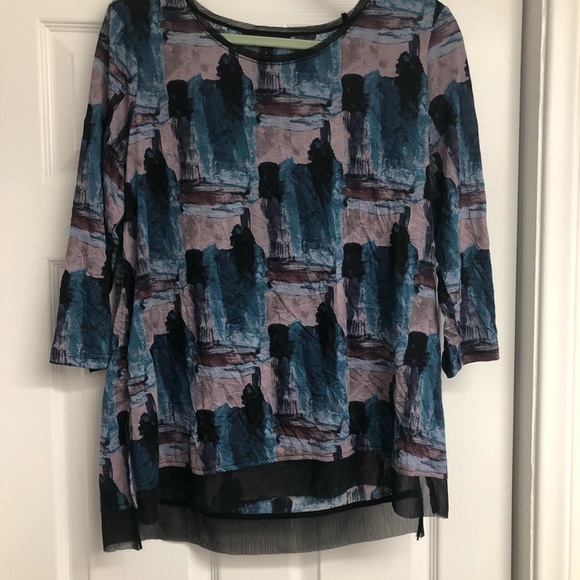 ✨SALE✨ NWOT Simply Vera by Vera Wang Top - Picture 2 of 3